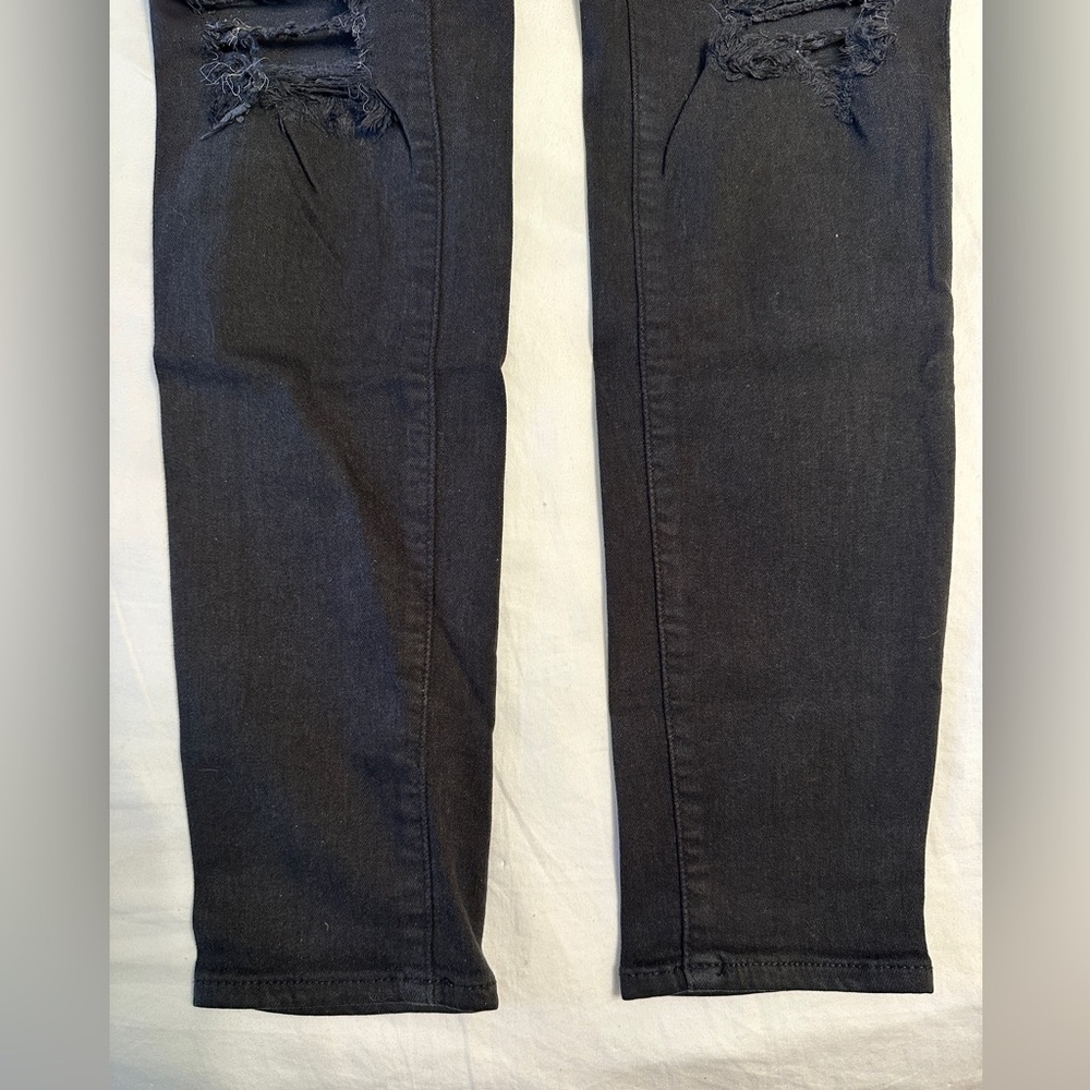 AE Black Distressed Super Hi Rise, Next Level Stretch Jeans, 6 R - Picture 5 of 8